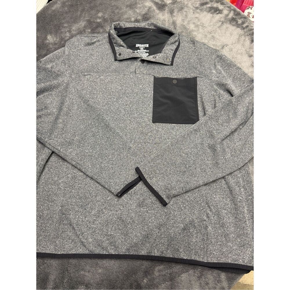 Duluth Trading Grey and black quarter snap fleece with pocket.  Men’s XXL  #flee